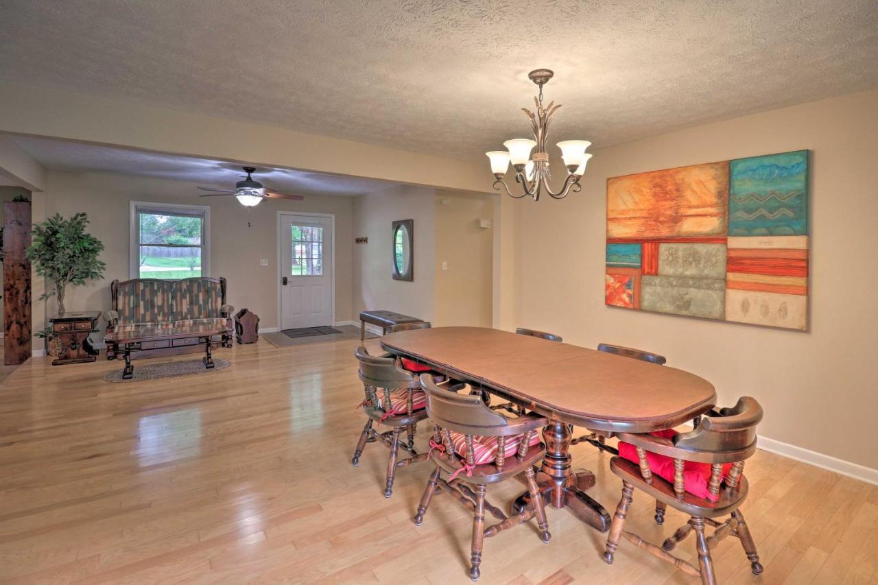 Hendersonville Home With Fire Pit 5 Mi To Downtown! Zewnętrze zdjęcie