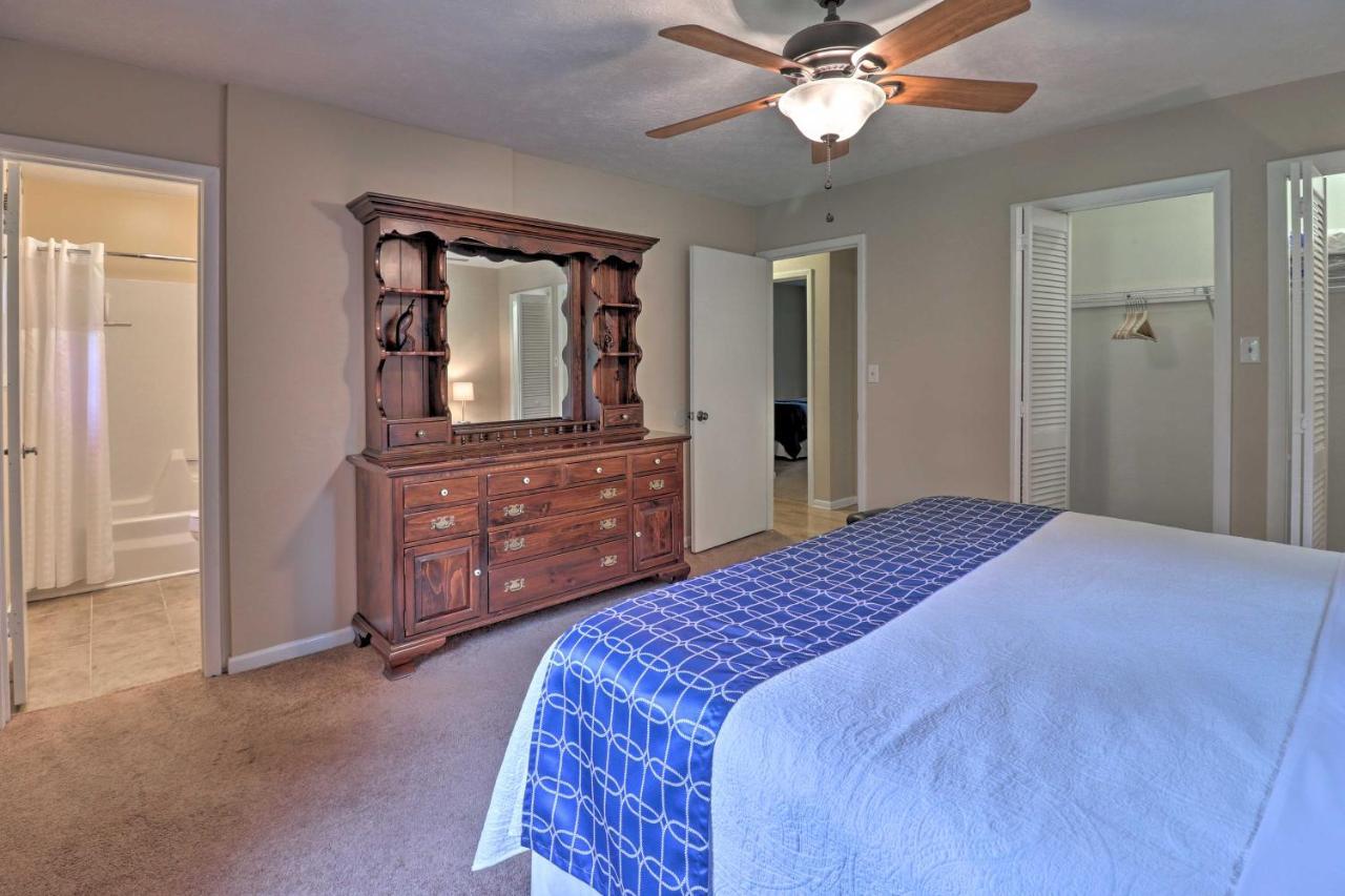 Hendersonville Home With Fire Pit 5 Mi To Downtown! Zewnętrze zdjęcie