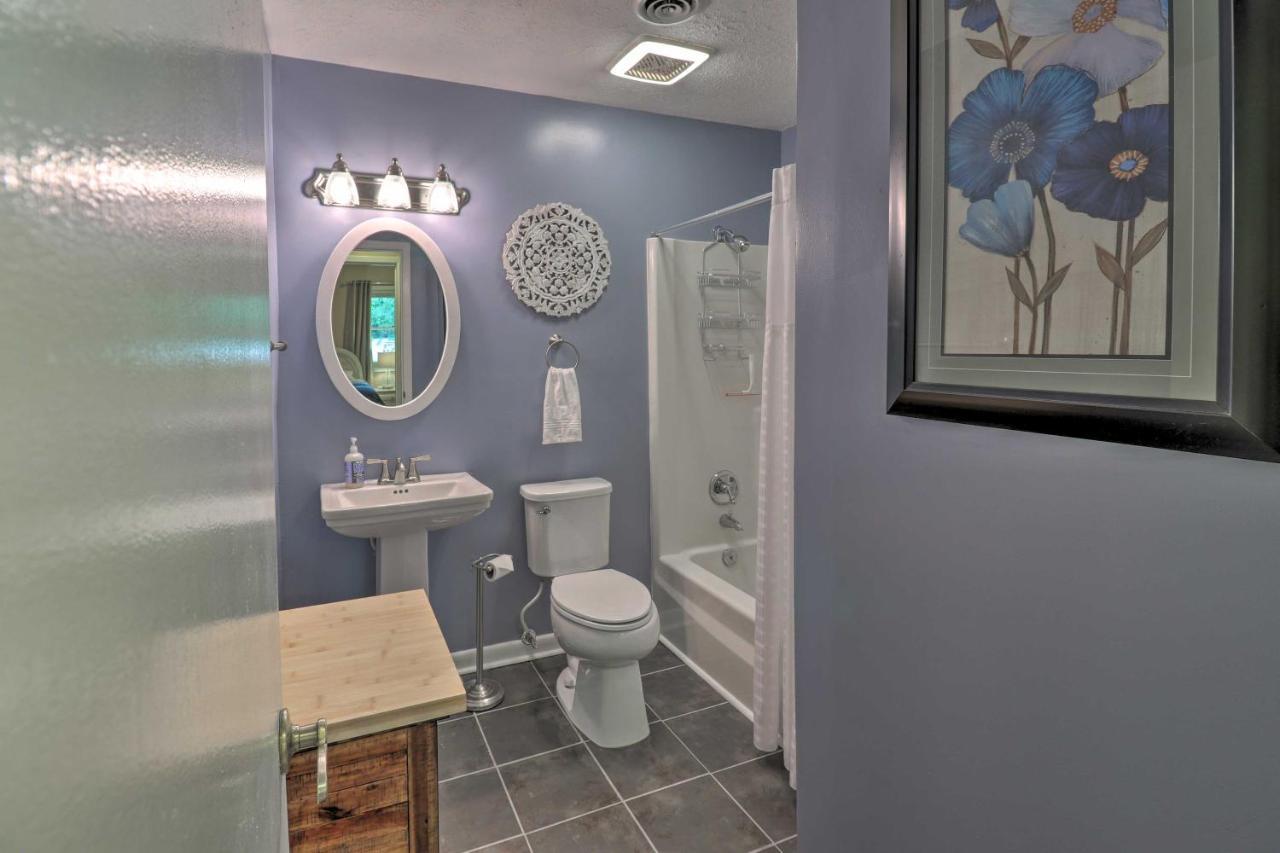 Hendersonville Home With Fire Pit 5 Mi To Downtown! Zewnętrze zdjęcie